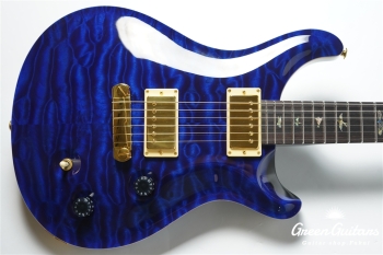 Custom22 ARTIST-Quilt - Whale Blue